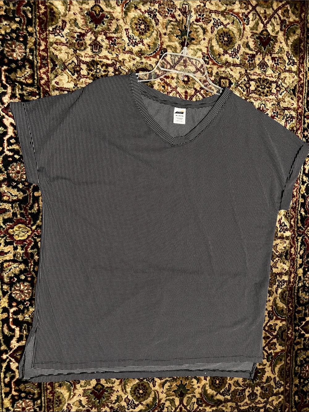 Avia Black & White Mini-Dot V-Neck Top Size XL 16-18